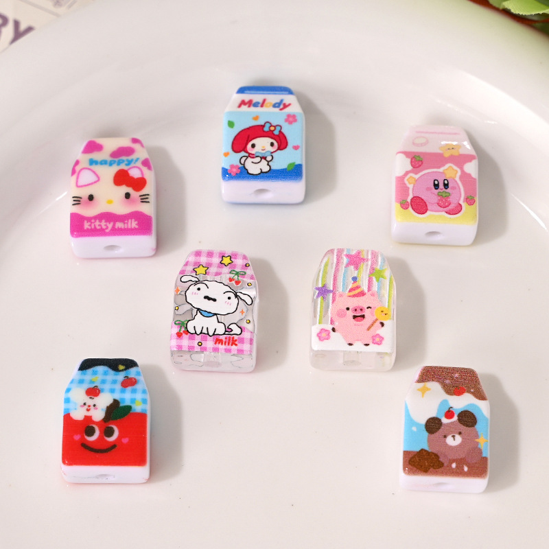 Wholesale Cute cartoon bottle with through-hole bead