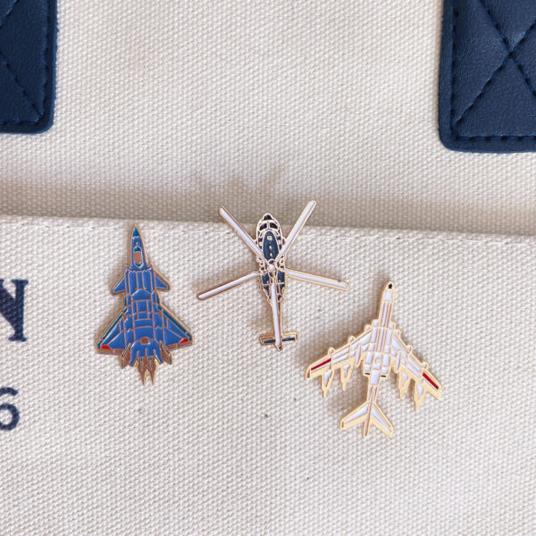 Wholesale Space Fighter Badge Brooch