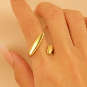 07 18K Real Gold T-Shaped Plane 8765