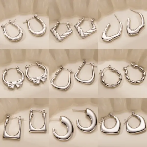 Wholesale 1 Pair Simple Style Solid Color Plating Titanium Steel Earrings