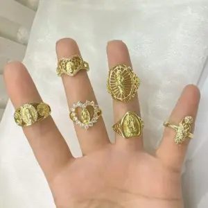 Wholesale Jewelry Vacation Modern Style Virgin Mary Heart Shape Jesus Copper Zircon 18K Gold Plated Polishing Plating Inlay Rings