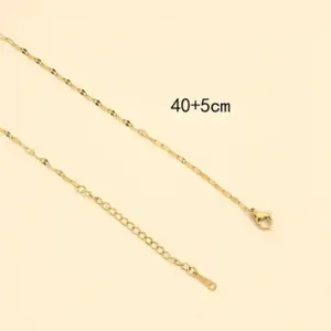 Lip Chain / Gold