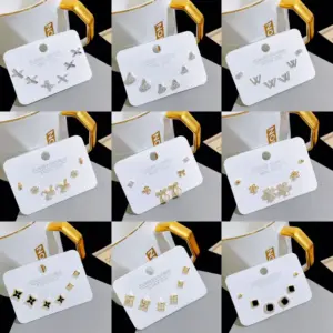 Wholesale Simple Style Letter Flower Copper Plating Zircon Ear Studs 1 Set