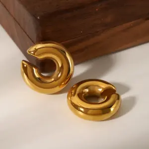 Wholesale PVD Coated Real Gold Plated 18K Gold Solid Color 304 Stainless Steel Vintage Style Waterproof Non Tarnish Hoop Earrings