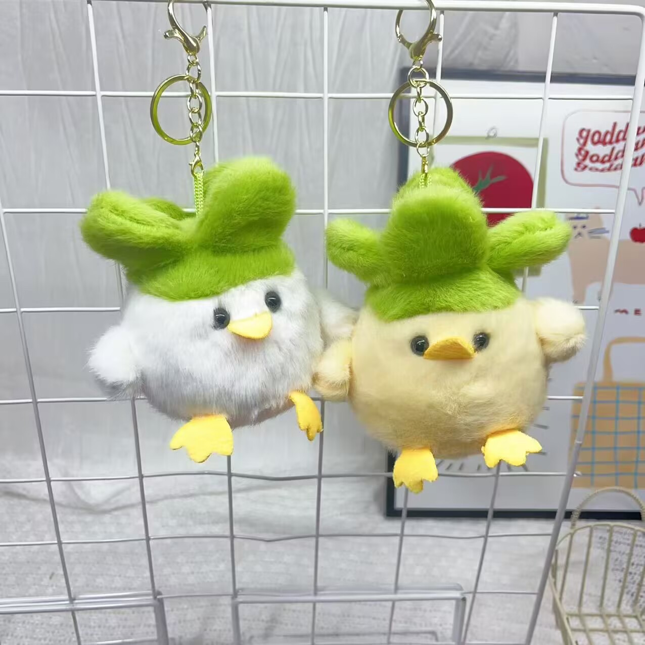 Wholesale Wuhan Wenchuang Garlic Bird Squeaking Doll Pendant Plush Cute Simulation Bird Toy Bag Keychain Pendant