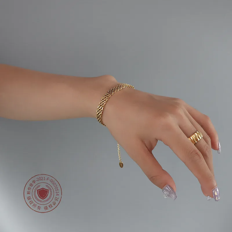 Wholesale PVD Coated Real Gold Plated 18K Gold Geometric 304 Stainless Steel Fashion Waterproof Non Tarnish 304 Stainless Steel Bracelets