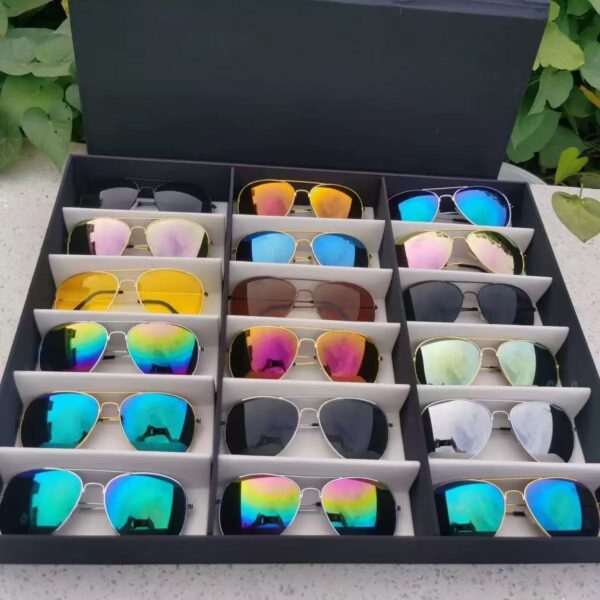 Wholesale Selling 3026 Color Film Sunglasses for Men and Women iving and Fishing Trendyy Sunglasses Fashion Glasses