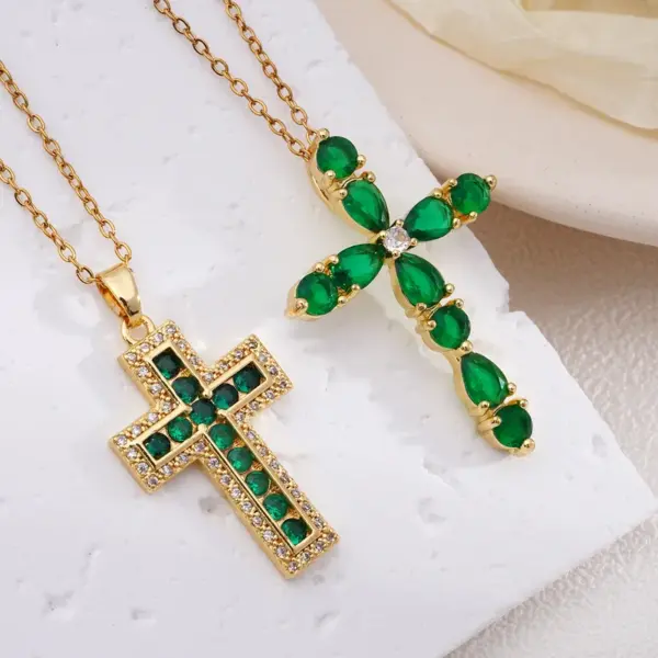 304 Stainless Steel Copper Inlay Cross Zircon Pendant Necklace