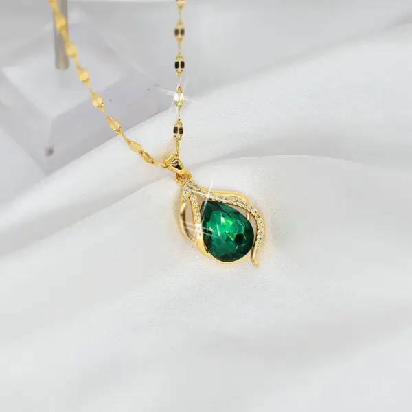 Wholesale Fairy Style Water Droplets Titanium Steel Inlay Zircon Pendant Necklace