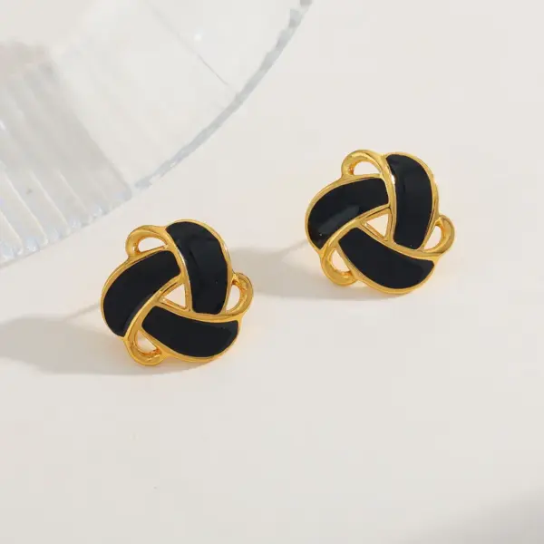 Wholesale Geometric Irregular Stainless Steel 18K Gold Plated Earrings Fashionable Casual Elegant Triangle Circle Women's Earrings