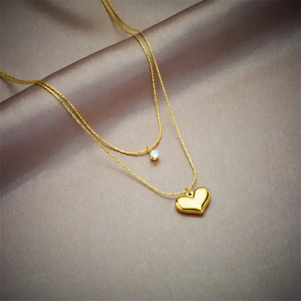 Wholesale Jewelry Basic Heart Shape 304 Stainless Steel Rhinestones 18K Gold Plated Gold Plated Stainless Steel Necklaces