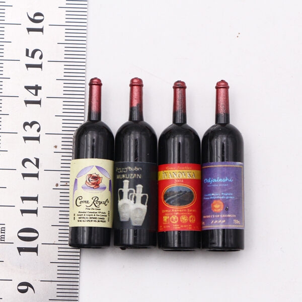 Wholesale 1:12 Doll House Accessories Scene Model Micro Landscape Decoration Shooting Props Mini Artificial Plastic Red Wine Bottle