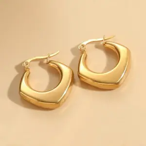 Square Hollow Earrings Gold Large