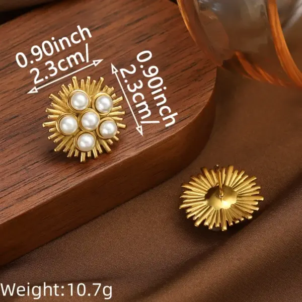 Wholesale PVD Coated Real Gold Plated C Shape Geometric Heart Shape 304 Stainless Steel Elegant Waterproof Non Tarnish Ear Studs