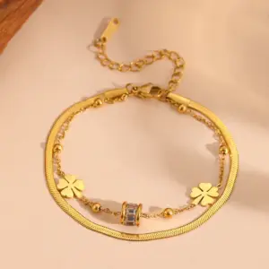 Golden Blade Four-Leaf Flower Anklet