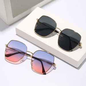 Wholesale Sunglasses for Women, High-End, Small, Fashionable, Anti-Uv Sunglasses, 2025 Gradient Large Frame Metal Sunglasses