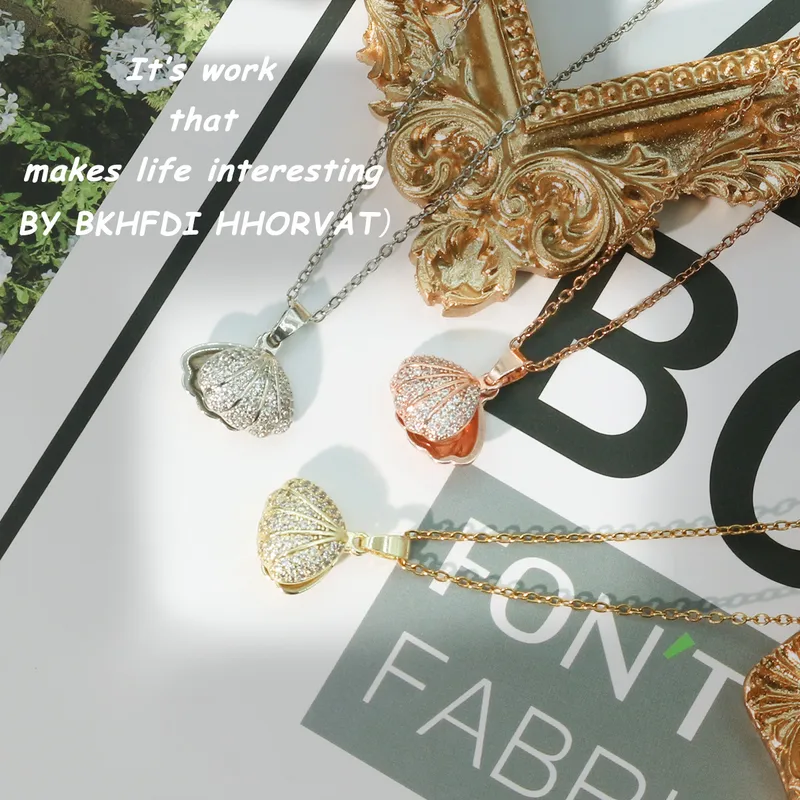 Wholesale Lady Shell Titanium Steel Copper Plating Inlay Zircon Pendant Necklace