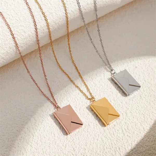 Wholesale Fashion Envelope Titanium Steel Plating Pendant Necklace