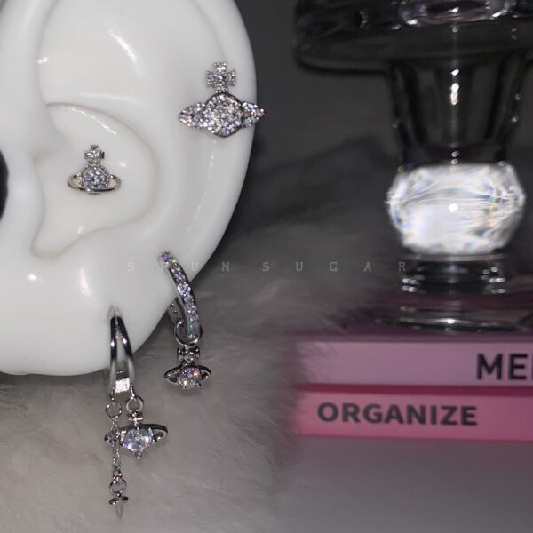 Wholesale Super Flash Saturn Ear Bone Nail Medical Titanium Steel Ear Snail Sleep Free Earrings Ear Buckle Women's Japanese and Korean New Women's All-match