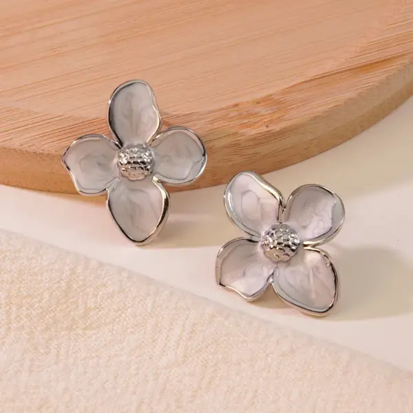 304 Stainless Steel Plastic Flower Electroplating Imitation Gold Fairy Style Cute Sweet Ear Studs