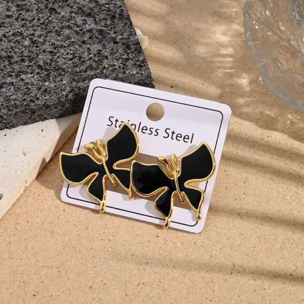 Butterfly Shaped Earrings Color Retention Electroplating Drip Oil Design Polished Stainless Steel For Women Casual Holiday Style