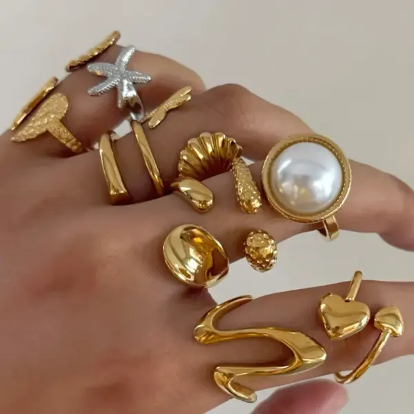 Wholesale 304 Stainless Steel 316 Stainless Steel Geometric PVD Coated Stone-Free Real Gold Plated Lady Romantic Waterproof Non Tarnish Rings