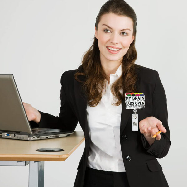 Wholesale Glitter Acrylic Silly Goose Alligator Clip Easy to Pull Doctor Nurse Teacher Retractable Badge Reel Easy to Pull Buckle