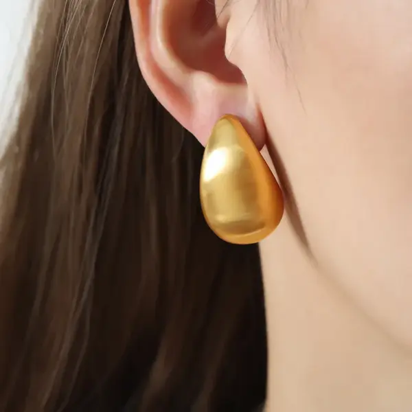 Wholesale 304 Stainless Steel Solid Color PVD Coated 18K Gold Plated Real Gold Plated 18K Gold Hip-Hop Punk Waterproof Non Tarnish Plating Gold Silver Ear Studs