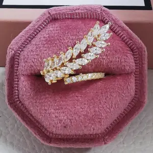 R5099-Gold / Adjustable Opening