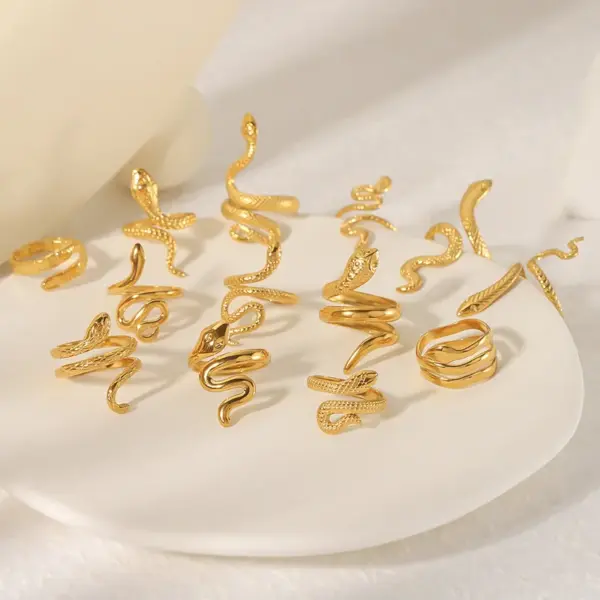 Wholesale 304 Stainless Steel Snake PVD Coated 18K Gold Plated 18K Real Gold Plated Real Gold Plated Hip-Hop Exaggerated Cool Style Waterproof Non Tarnish Plating Gold Open Rings