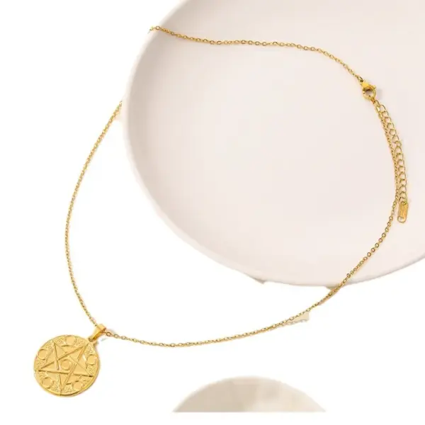 Wholesale PVD Coated Real Gold Plated Sun Star Moon 304 Stainless Steel Casual Simple Style Waterproof Non Tarnish 304 Stainless Steel Pendant Necklace