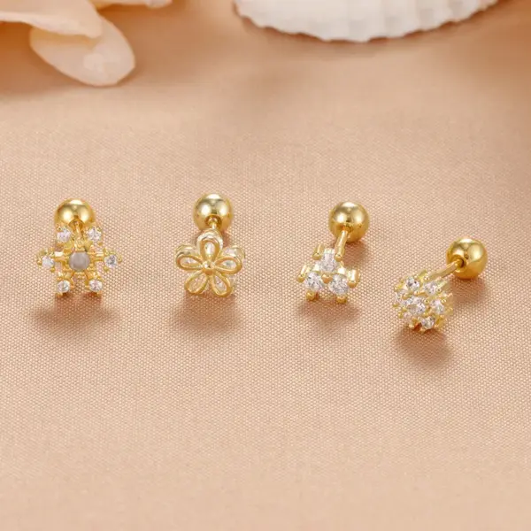 1 Piece Simple Style Classic Style Star Heart Shape Plating 304 Stainless Steel Copper Small Stud Earrings