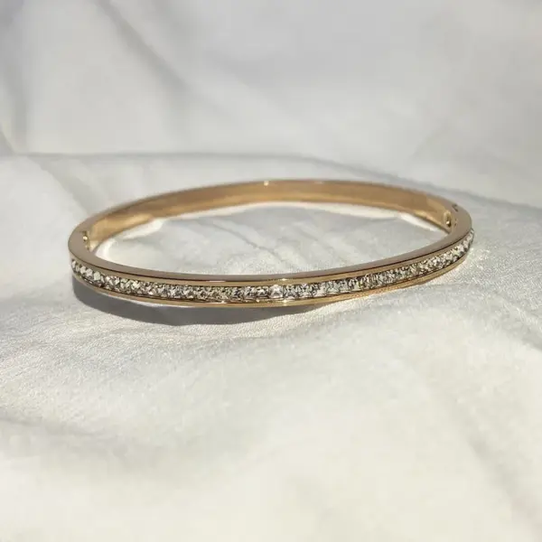 Wholesale Lady Round Titanium Steel Plating Artificial Rhinestones Bangle