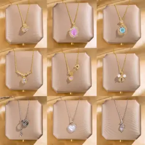 Wholesale Simple Style Animal Heart Shape Titanium Steel Copper Plating Inlay Zircon Pendant Necklace