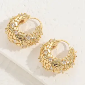 Zircon earrings