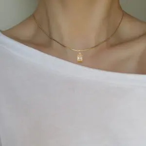 Gold / One Size / NZ1661