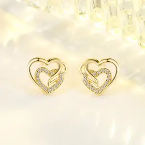 Wholesale Fashion Heart Shape Copper Inlay Zircon Ear Studs 1 Pair