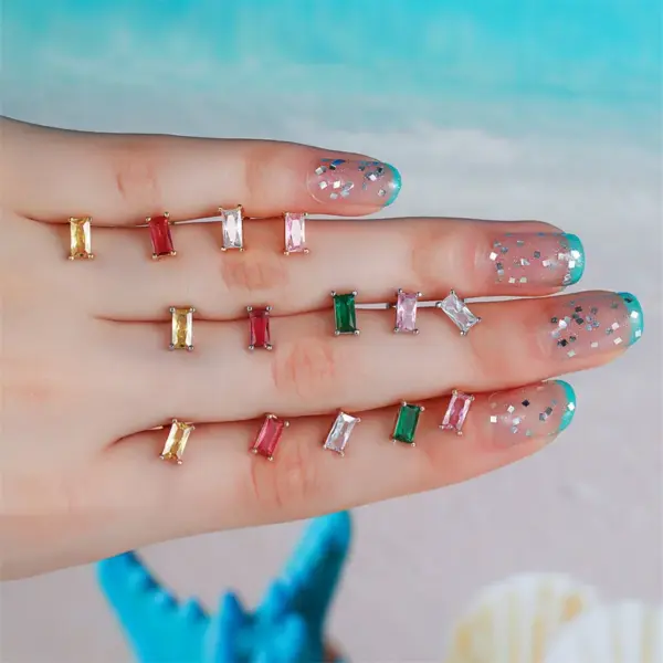 Wholesale Ear Cartilage Rings & Studs Simple Style Geometric Brass Gem