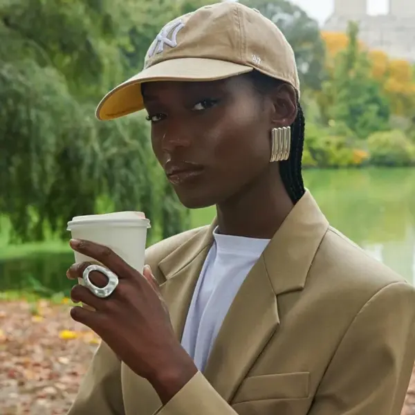 Wholesale 304 Stainless Steel Rectangle PVD Coated 18K Gold Plated IG Style Gold Ear Studs