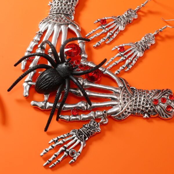 Wholesale Cross-Border New Amazon Popular Ghost Hand Skull Necklace Earrings Halloween Jewelry Set Combination Manufacturer