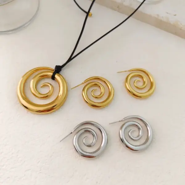 Wholesale PVD Coated 18K Gold Plated Real Gold Plated Geometric 304 Stainless Steel Casual Simple Style Waterproof Non Tarnish Earrings Necklace