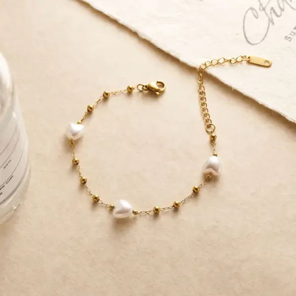 Wen Jian New Pearl Love Bracelet Stainless Steel 18k Heart-shaped Beads Do Not Fade Light Luxury Net Red Live Wholesale