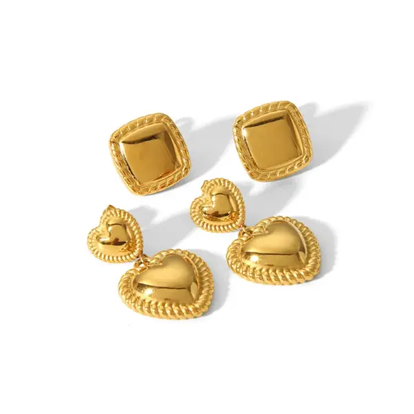 Wholesale PVD Coated Real Gold Plated 18K Gold Square Heart Shape 304 Stainless Steel Simple Style Classic Style Waterproof Non Tarnish Drop Earrings