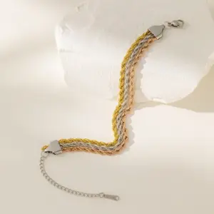 [XKB2059] Three-layer Twist Chain Bracelet [Three Colors]