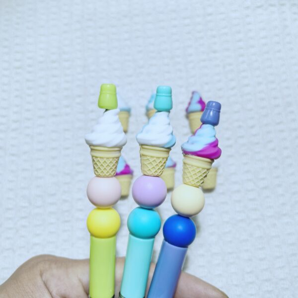 Wholesale Cross-border hot new products: 3D stereo silicone cartoon beads beaded factory