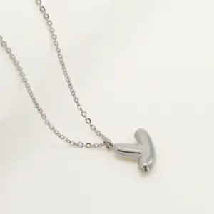 Silver / Y 04 Chain