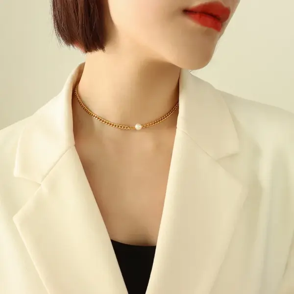 Wholesale PVD Coated Real Gold Plated 18K Gold Geometric 304 Stainless Steel Fashion Waterproof Non Tarnish 304 Stainless Steel Necklace