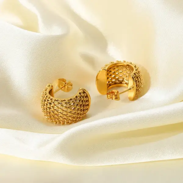 Wholesale C Shape Plating 316 Stainless Steel No Inlaid PVD Coated Earrings