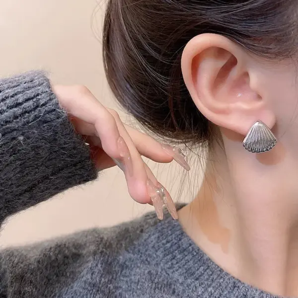 Wholesale 1 Pair Classic Style Solid Color Plating Titanium Steel Earrings