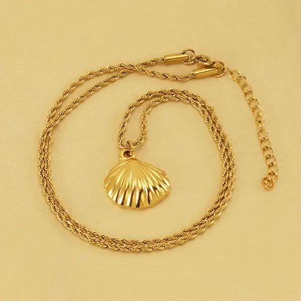 Wholesale PVD Coated 18K Gold Plated Shell 304 Stainless Steel Vacation Waterproof Non Tarnish 304 Stainless Steel Pendant Necklace